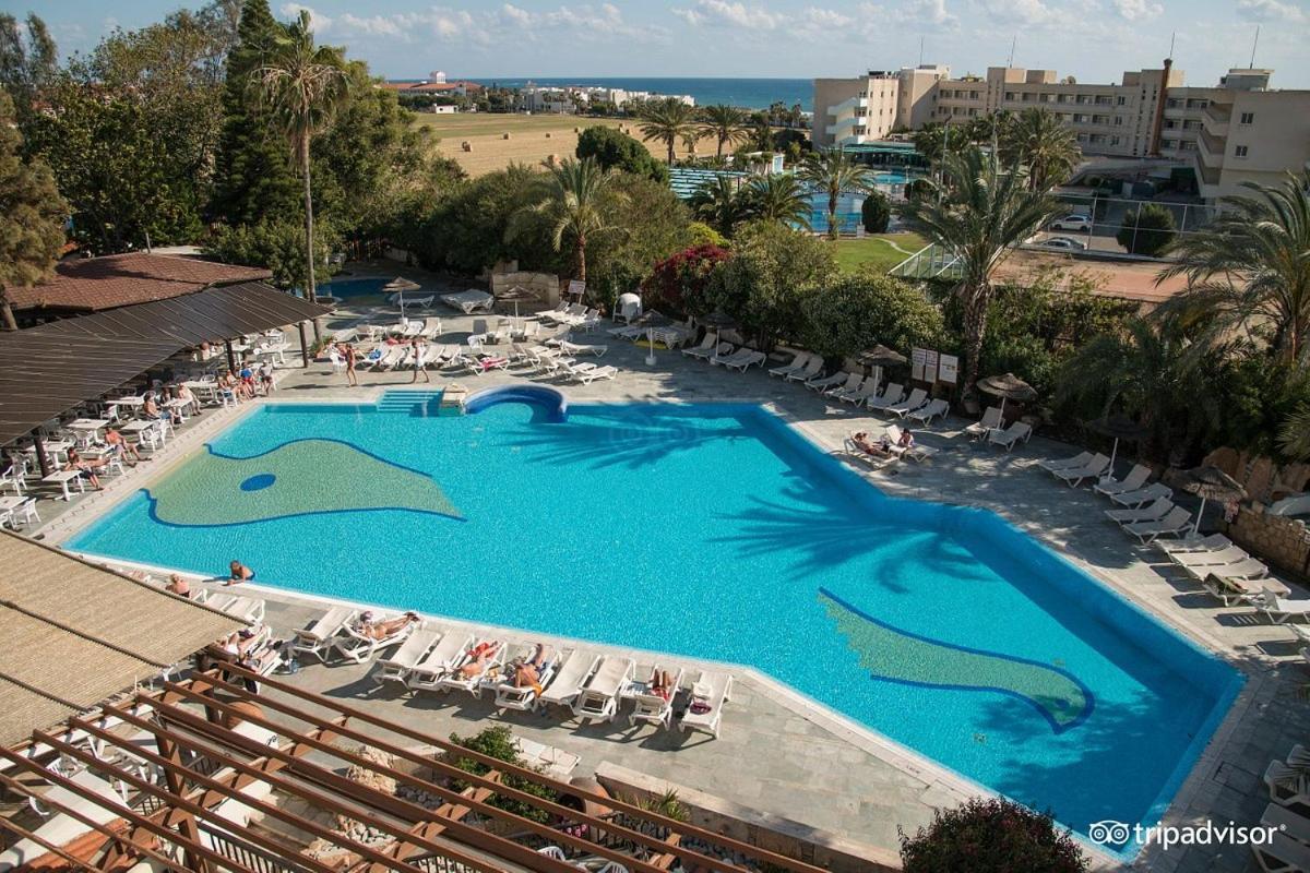 Always Welcome! Near Beach, Cml Swimming Pool Pafos Zewnętrze zdjęcie